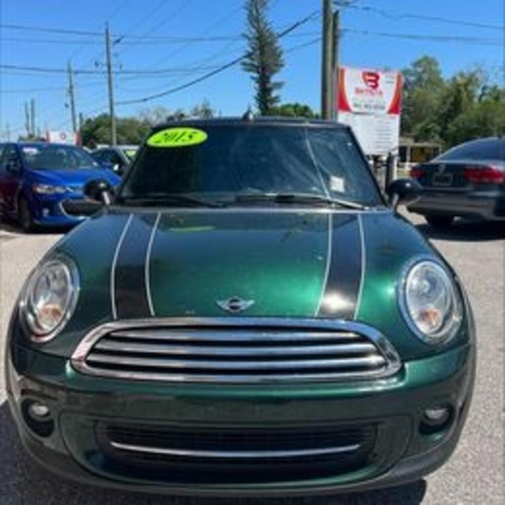 2015 MINI Cooper Base's photo